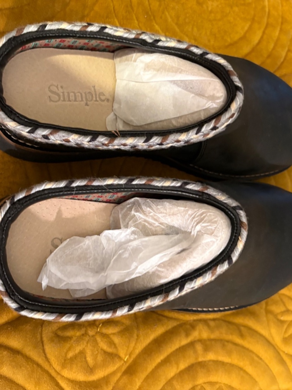 Simple Mule Shoes - Picture 8 of 10